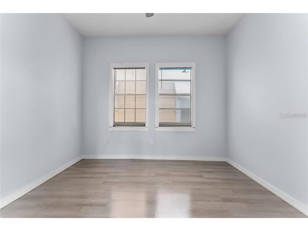 2320 W Walnut Street Tampa FL 33607 TB8393001 image12