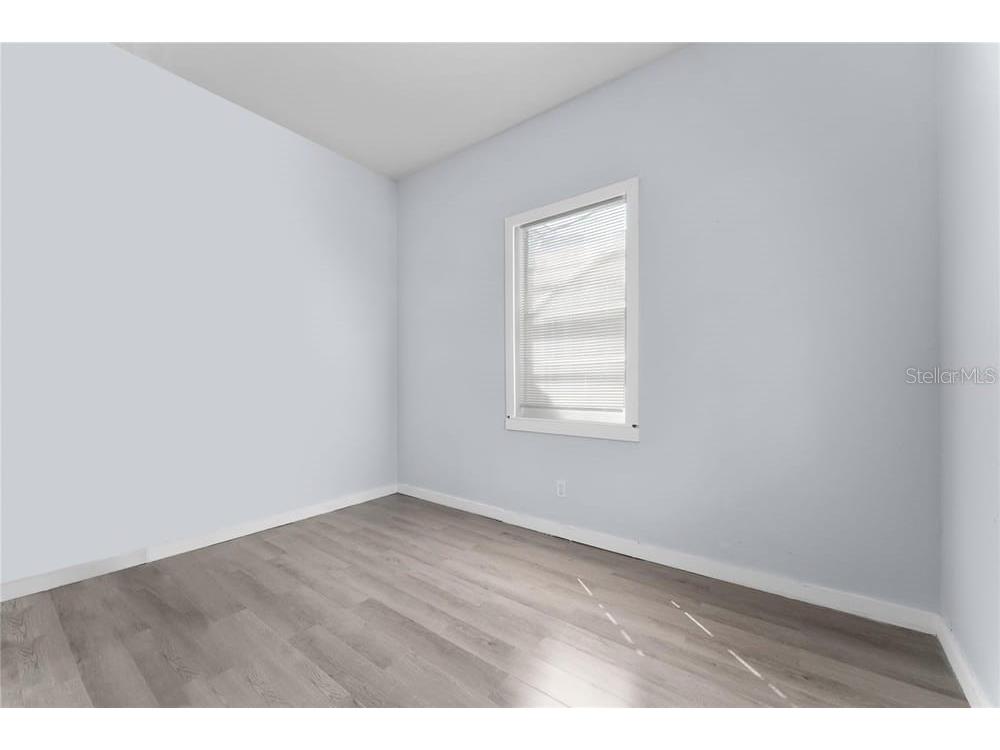 2320 W Walnut Street Tampa FL 33607 TB8393001 image14