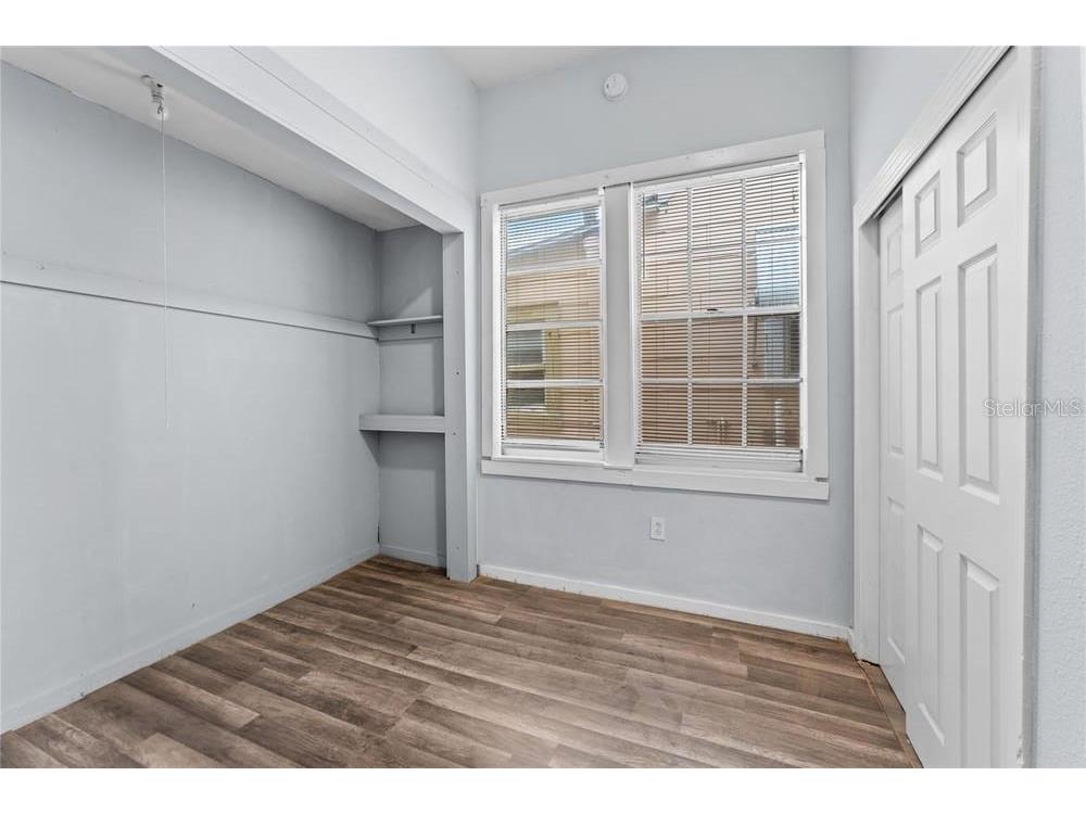 2320 W Walnut Street Tampa FL 33607 TB8393001 image16