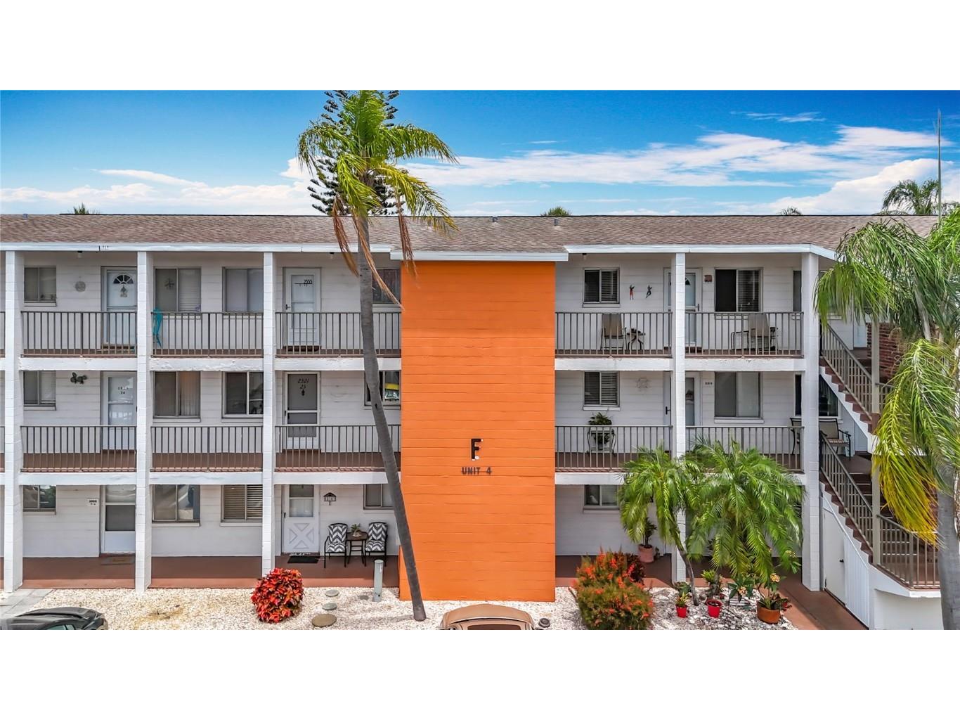 2321 Canal Drive #F25 Bradenton FL 34207 A4651126 image1