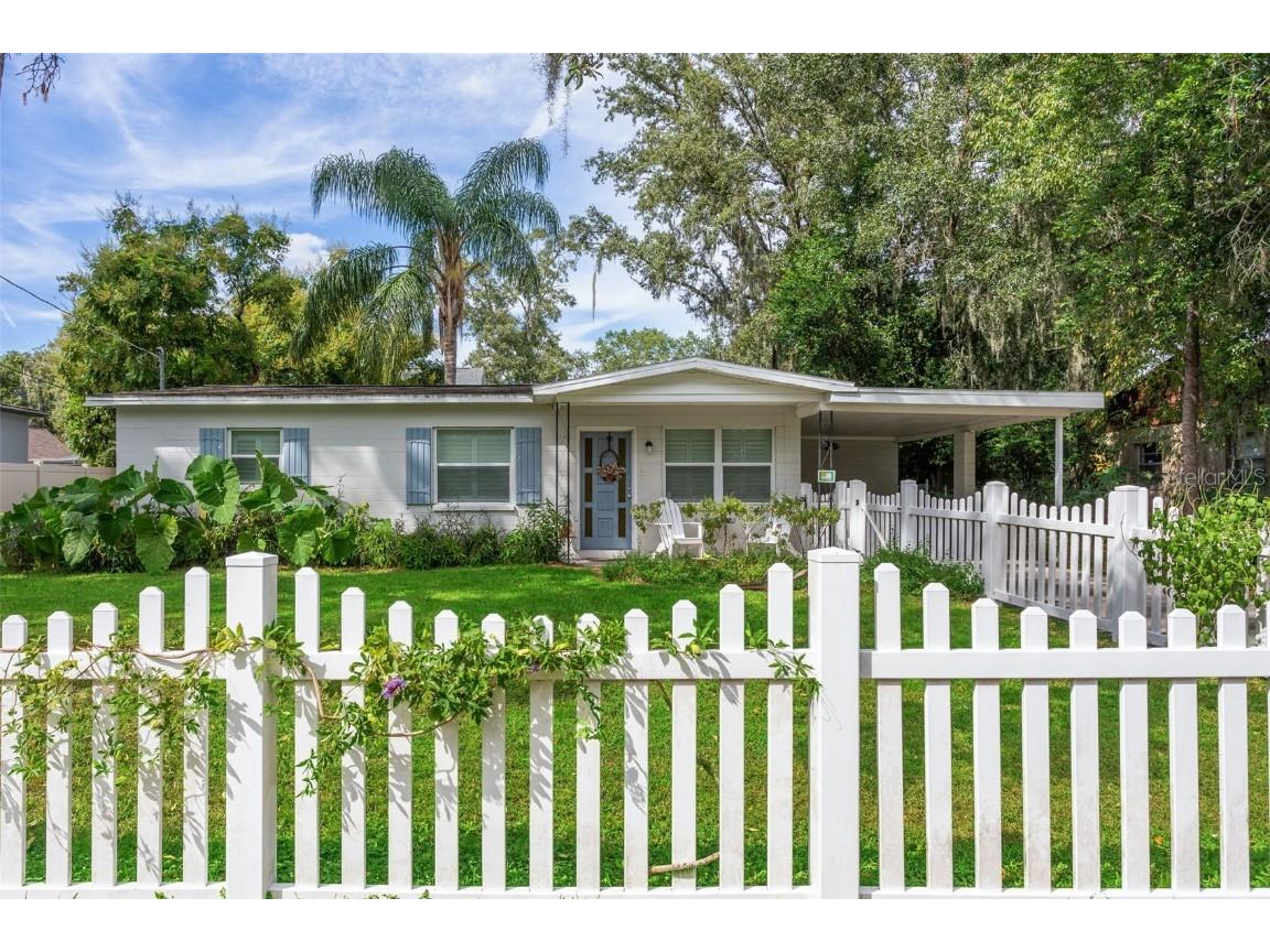 2321 Carroll Grove Drive Tampa FL 33612 TB8430494 image1
