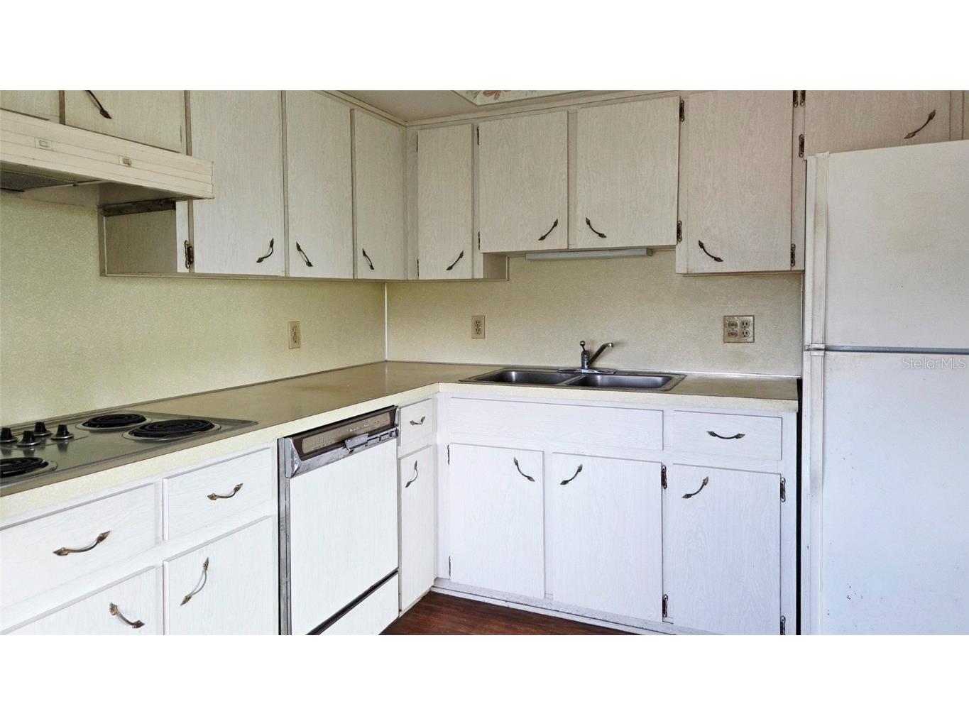 2321 Ecuadorian Way #61 Clearwater FL 33763 TB8436746 image4