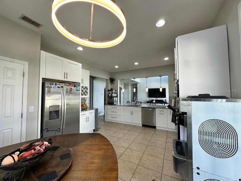 2321 Hinsdale Drive Kissimmee FL 34741 S5113864 image8