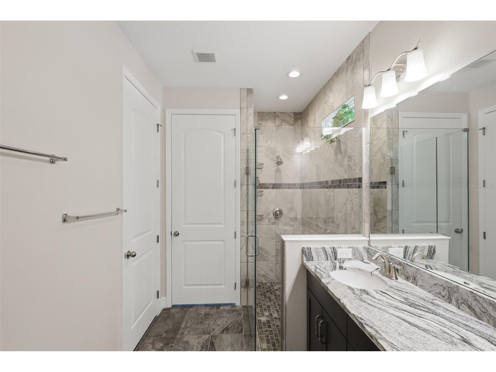 2321 Oxmoor Drive Deland FL 32724 V4948276 image19