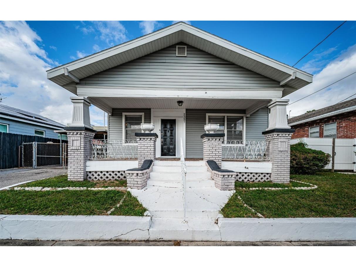 2321 W La Salle Street Tampa FL 33607 W7869378 image1