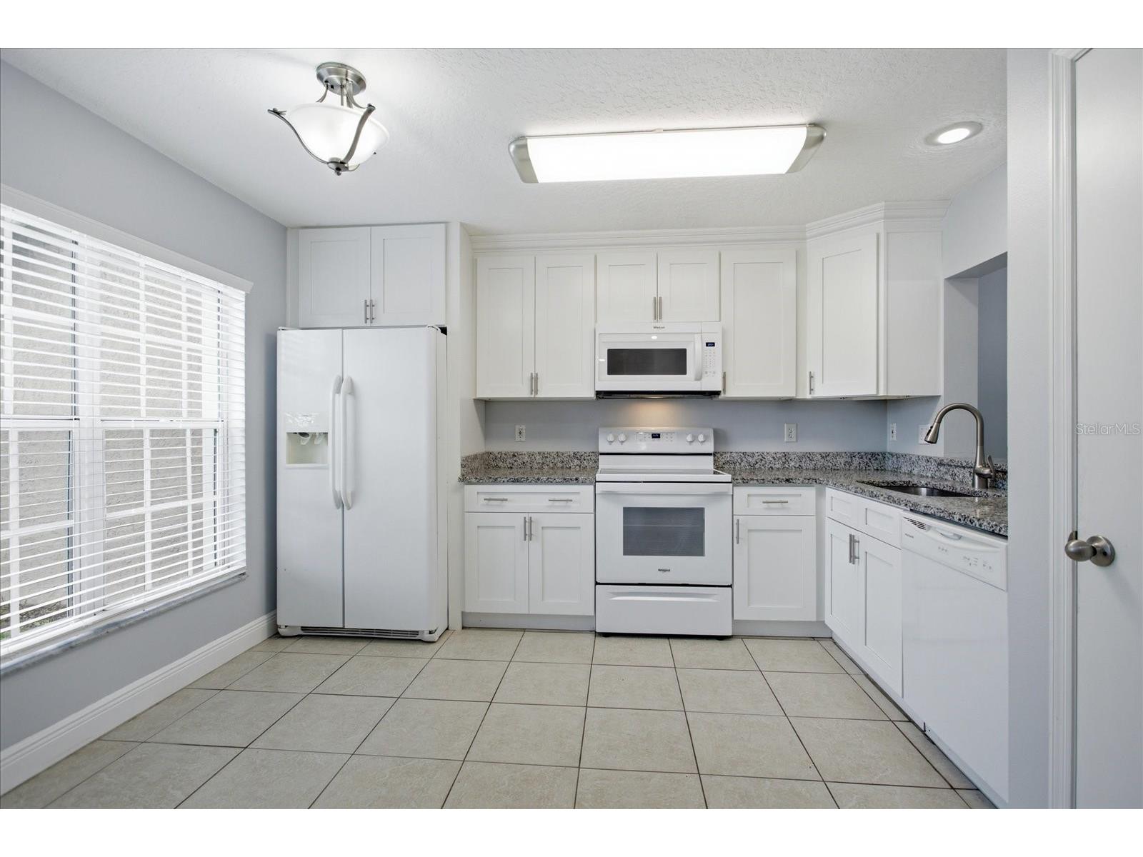 2321 Water View Loop Kissimmee FL 34743 O6420540 image3
