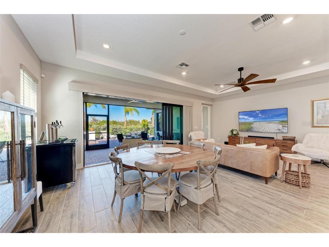 2322 5th Street E Palmetto FL 34221 A4643733 image20