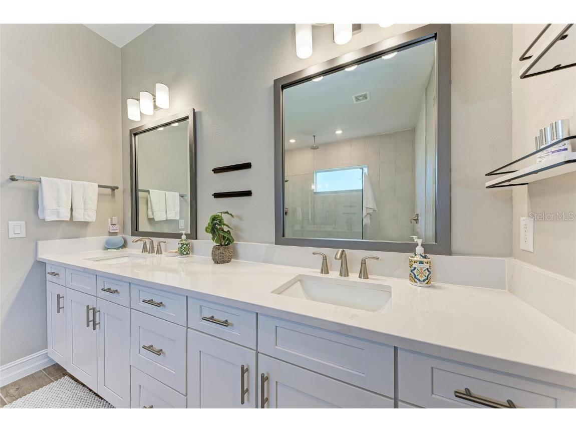 2322 5th Street E Palmetto FL 34221 A4643733 image41