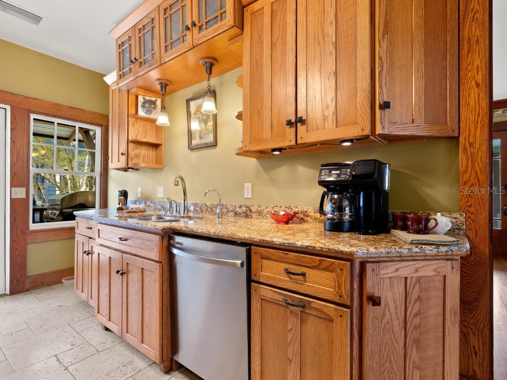 2322 7th Avenue W Bradenton FL 34205 A4664337 image17