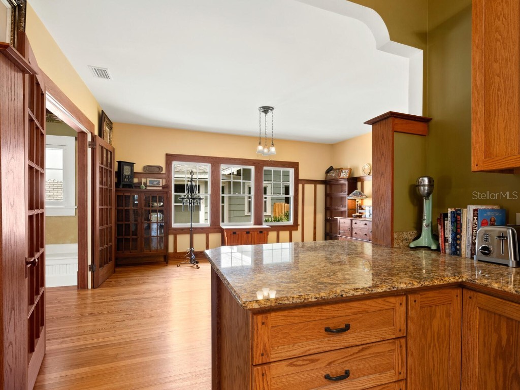 2322 7th Avenue W Bradenton FL 34205 A4664337 image21