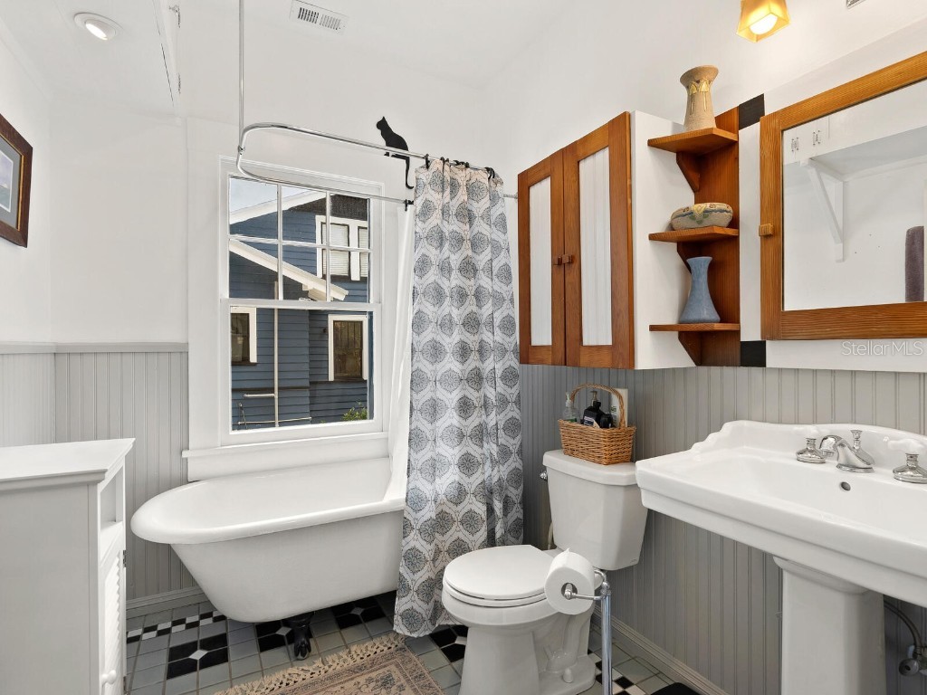 2322 7th Avenue W Bradenton FL 34205 A4664337 image24