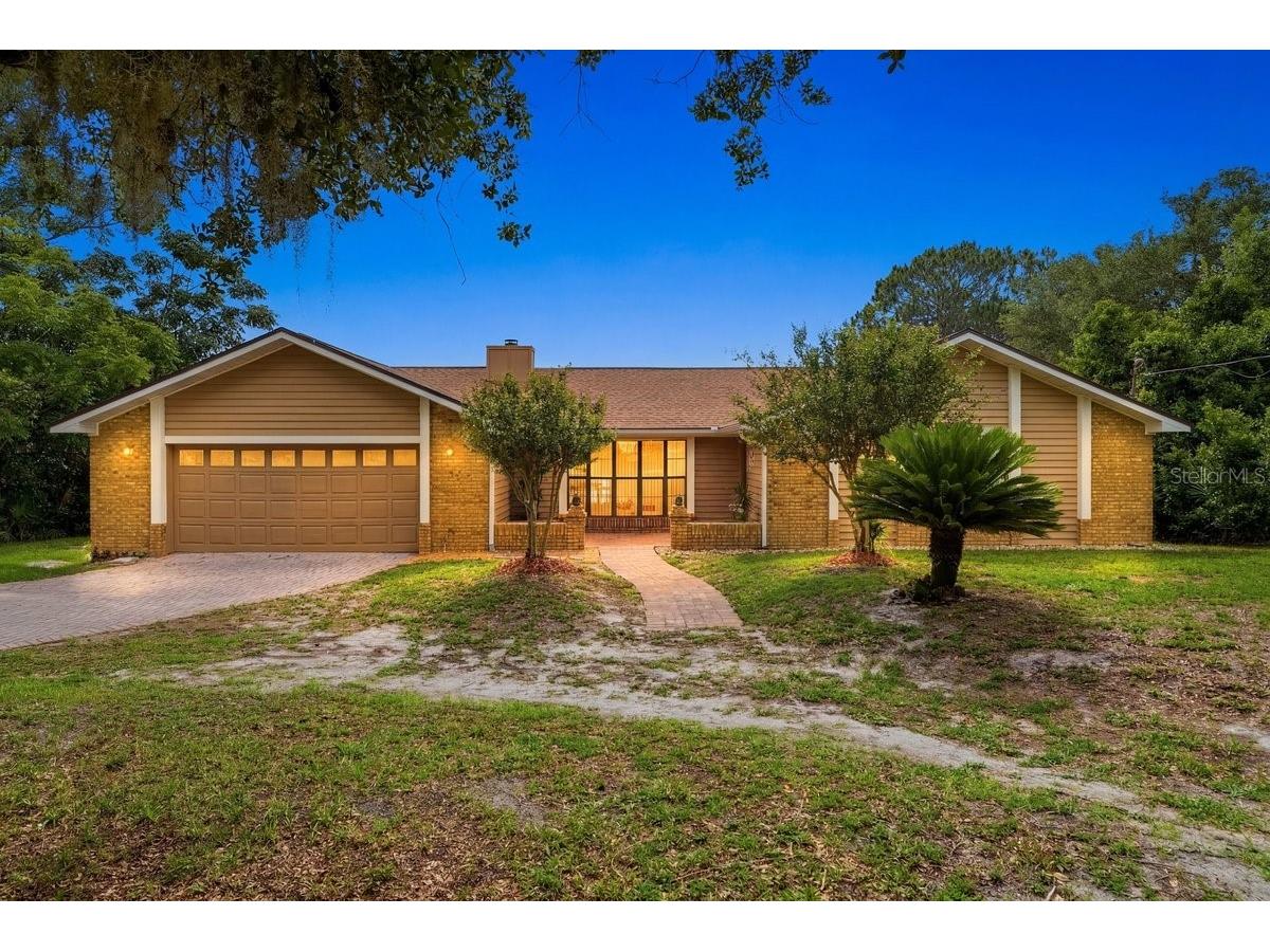 2322 Matthew Circle Deltona FL 32738 V4949563 image1
