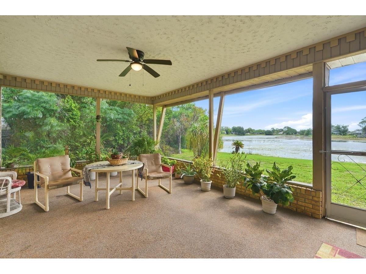 2322 Matthew Circle Deltona FL 32738 V4949563 image2