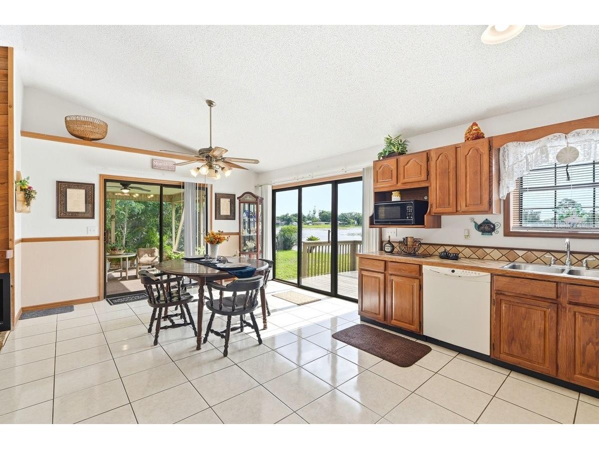 2322 Matthew Circle Deltona FL 32738 V4949563 image23