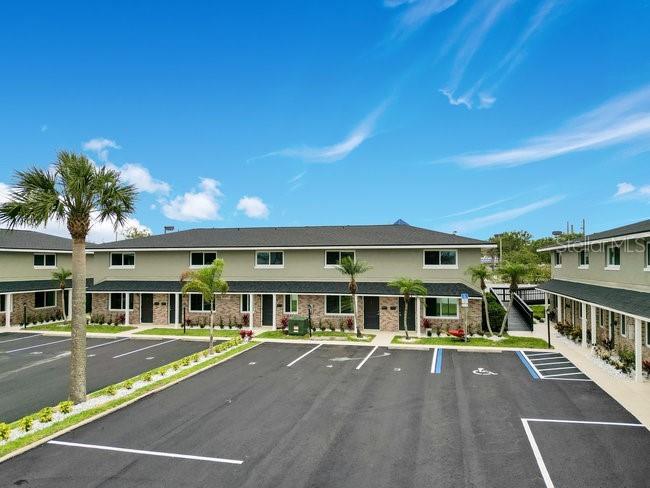 2322 S Palmetto Avenue South Daytona FL 32119 O6117301 image1