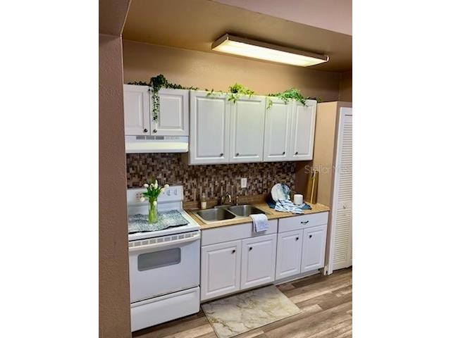 2322 W Cherry Street Tampa FL 33607 TB8453987 image14