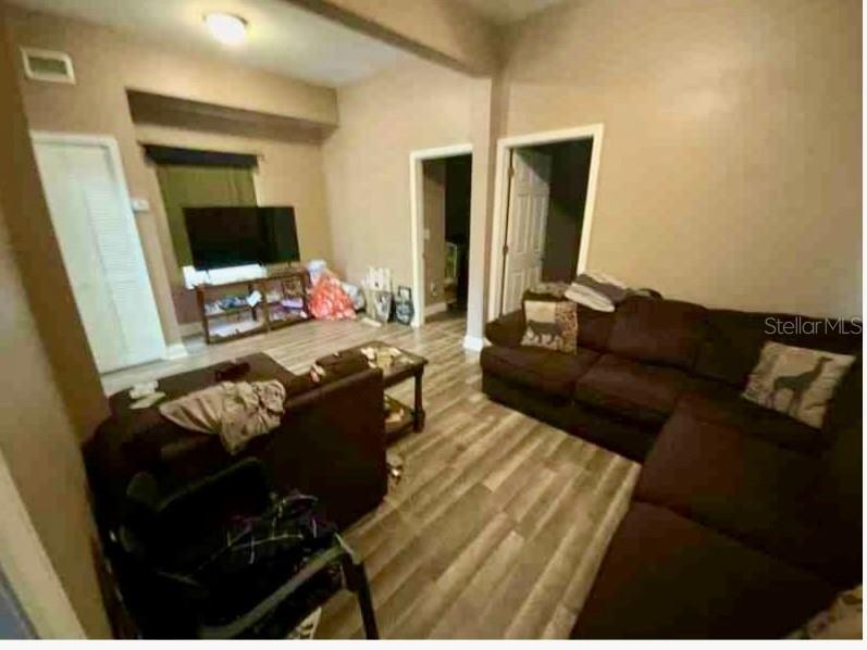 2322 W Cherry Street Tampa FL 33607 TB8453987 image28