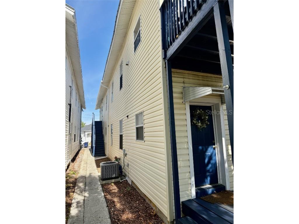 2322 W Cherry Street Tampa FL 33607 TB8453987 image5