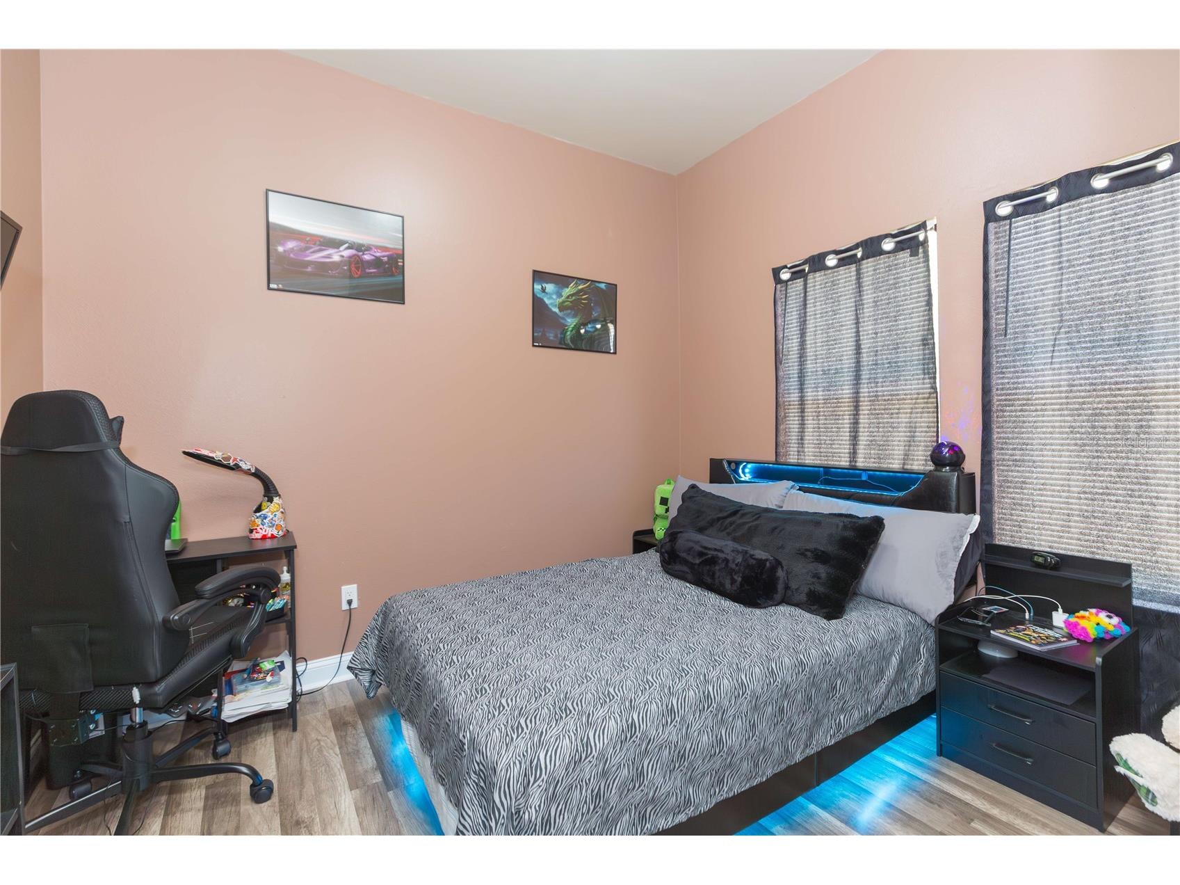 2322 W Cherry Street Tampa FL 33607 TB8486051 image6