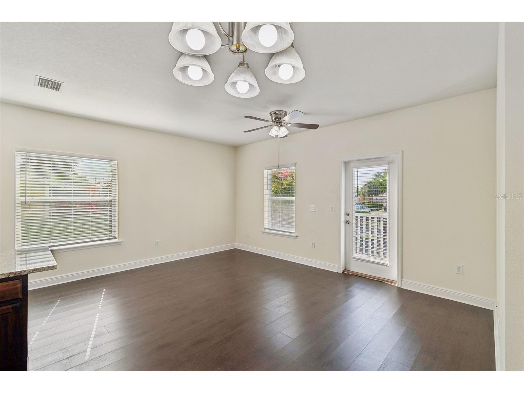 2322 W Chestnut Street Tampa FL 33607 TB8493401 image13