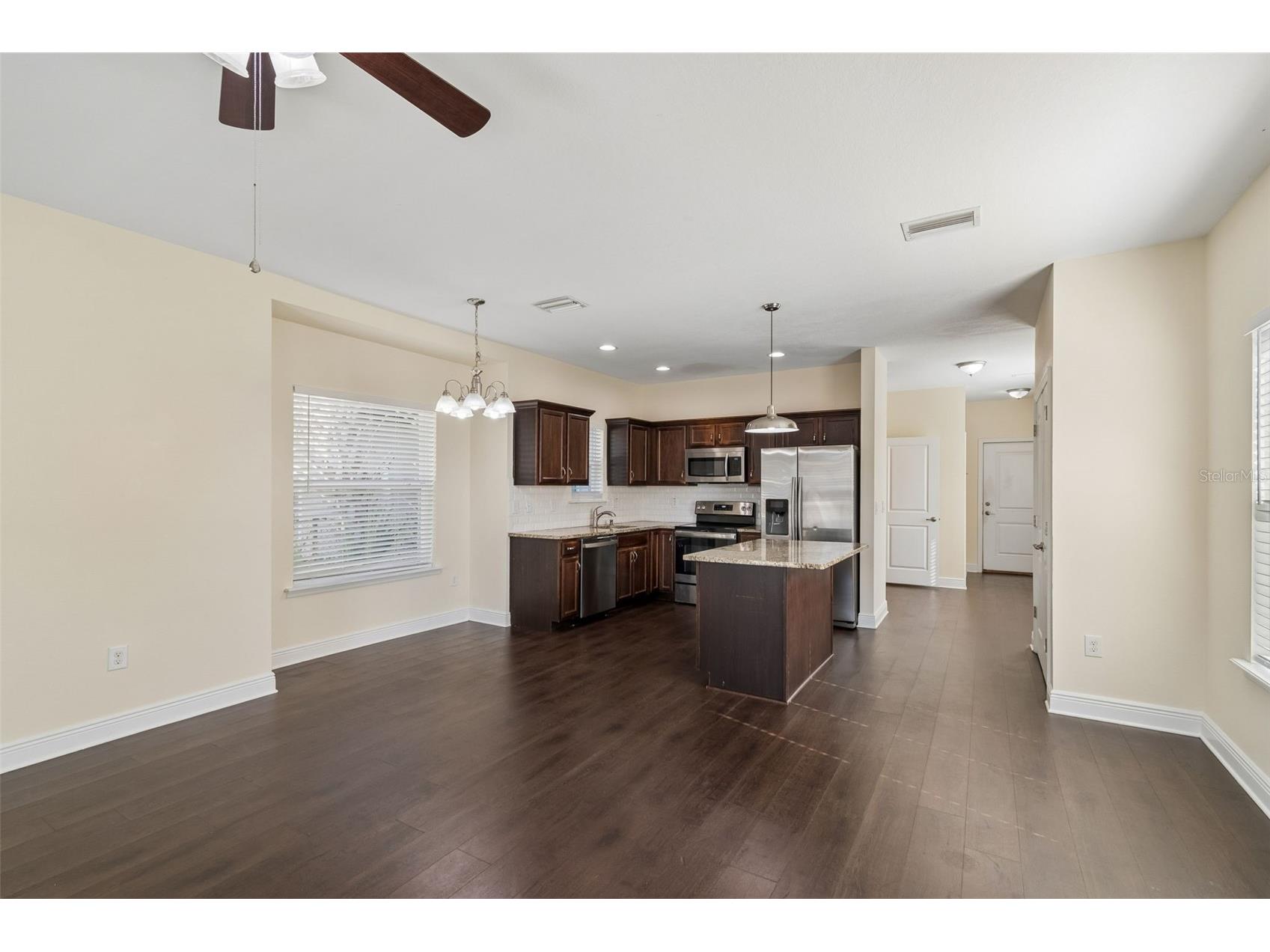 2322 W Chestnut Street Tampa FL 33607 TB8493401 image14