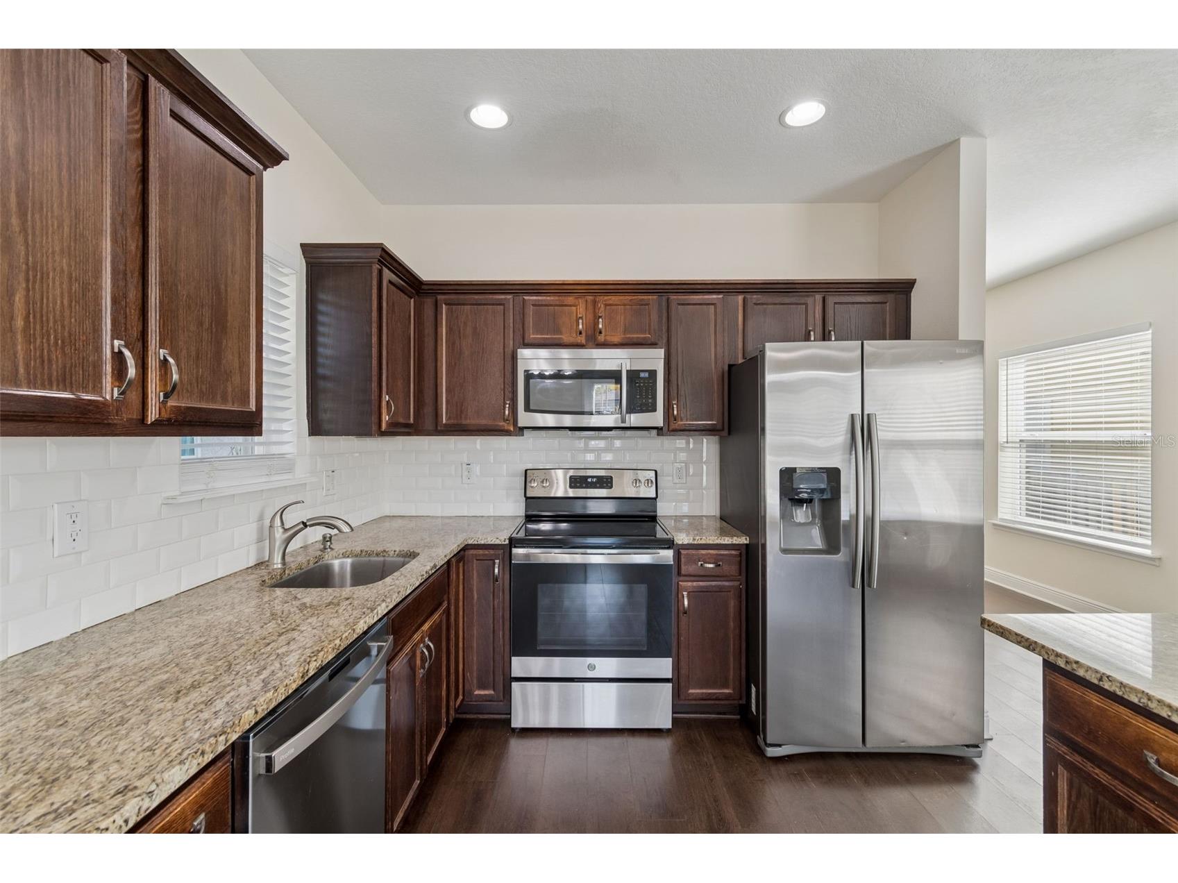 2322 W Chestnut Street Tampa FL 33607 TB8493401 image8