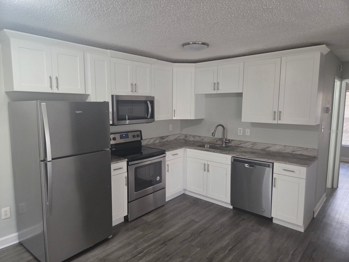2322 W Saint John Street #A Tampa FL 33607 TB8509093 image4