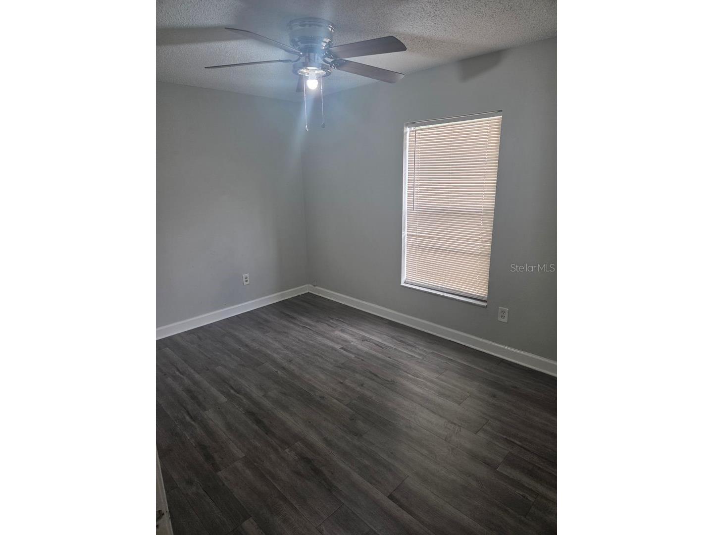 2322 W Saint John Street #A Tampa FL 33607 TB8509093 image7