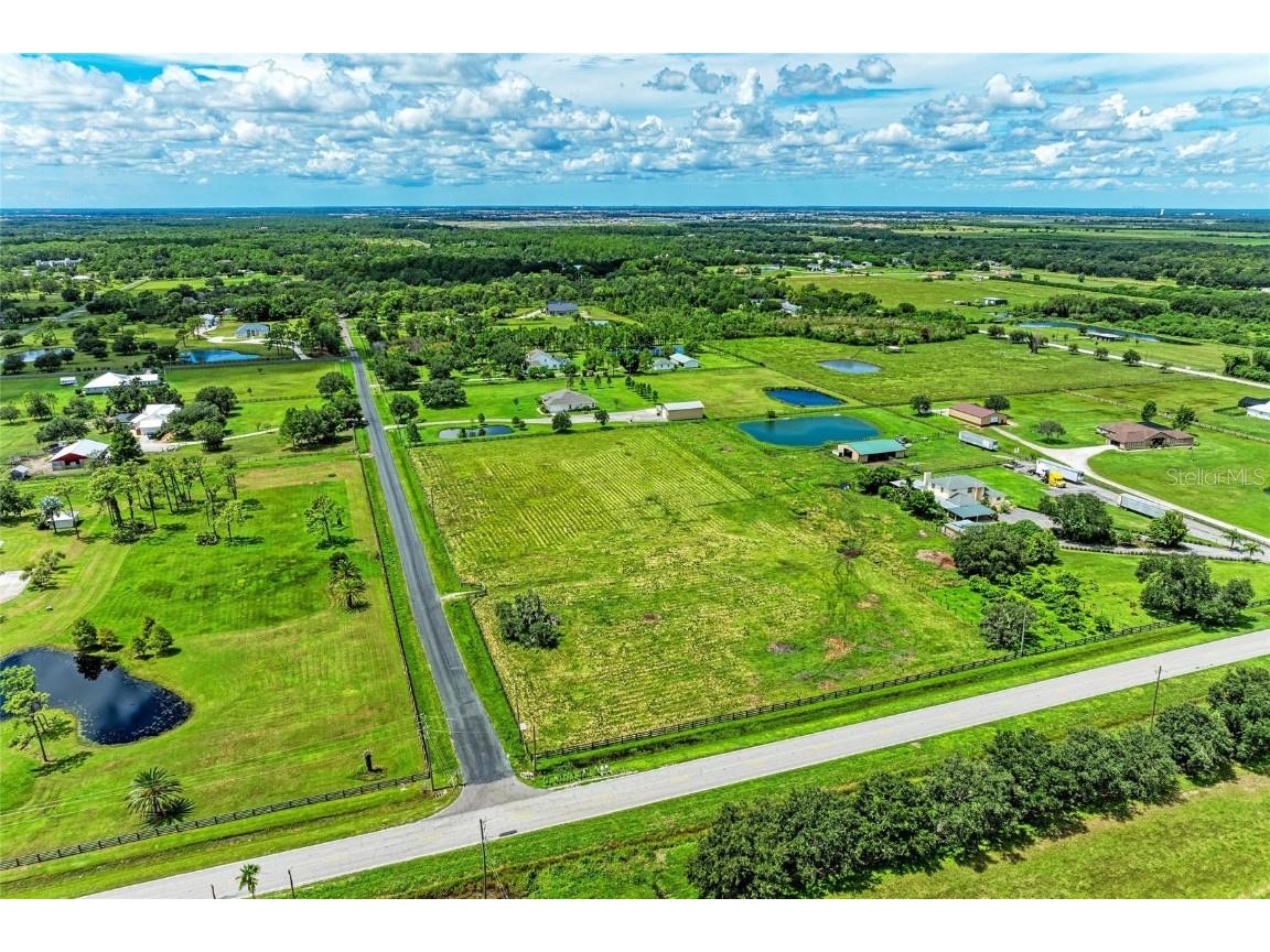 23221 63rd Avenue E Bradenton FL 34211 A4664583 image10