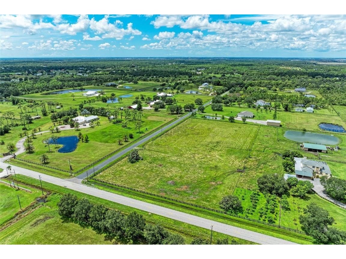 23221 63rd Avenue E Bradenton FL 34211 A4664583 image12