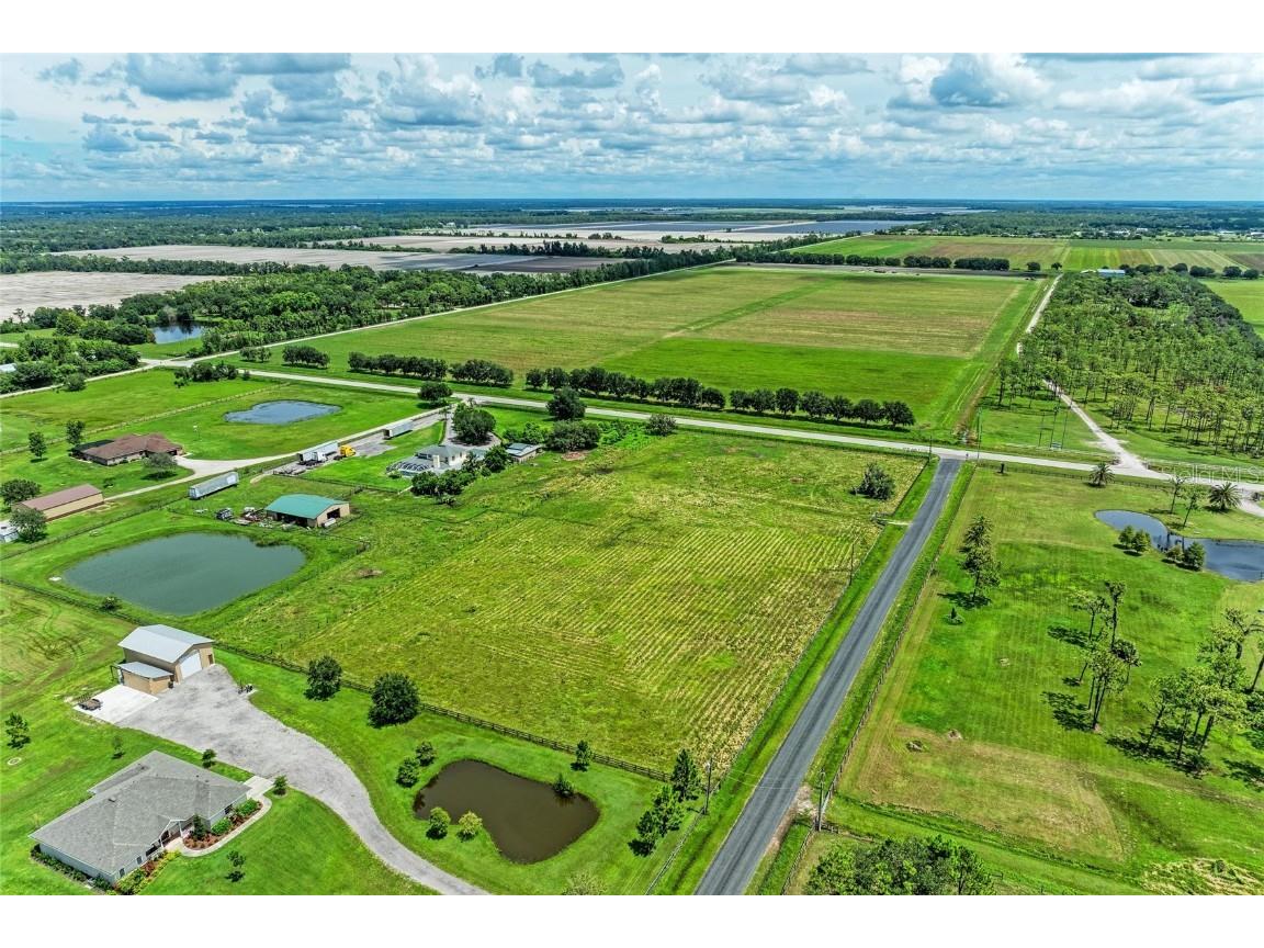 23221 63rd Avenue E Bradenton FL 34211 A4664583 image24