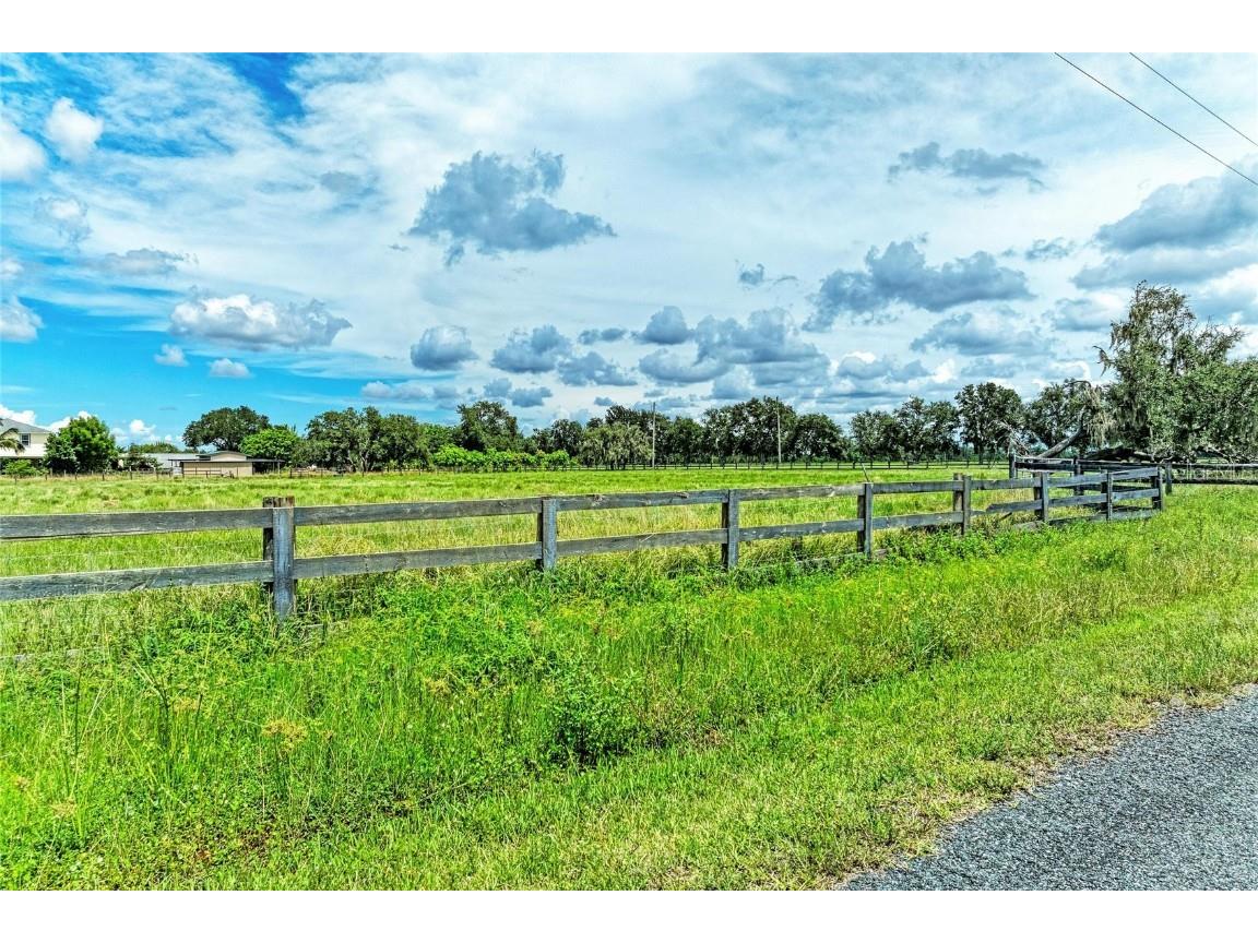 23221 63rd Avenue E Bradenton FL 34211 A4664583 image4