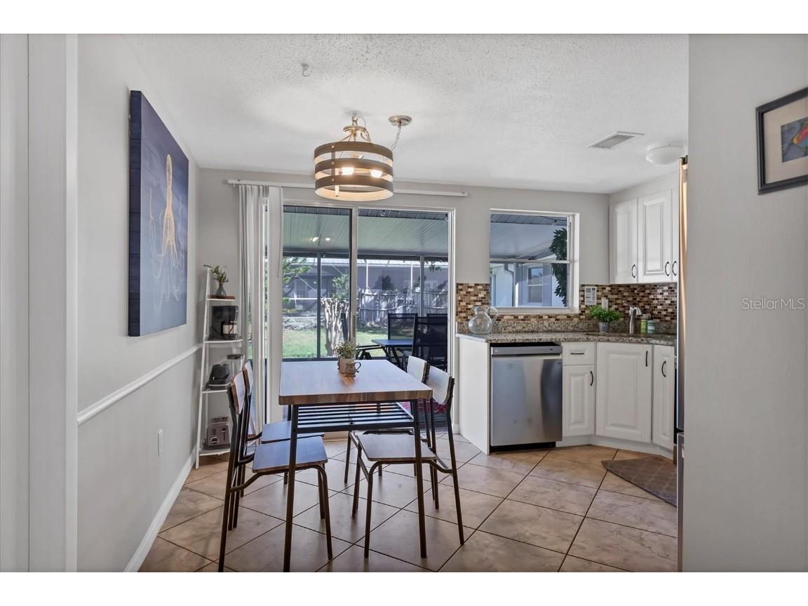 2323 Doud Street Sarasota FL 34231 A4645212 image11