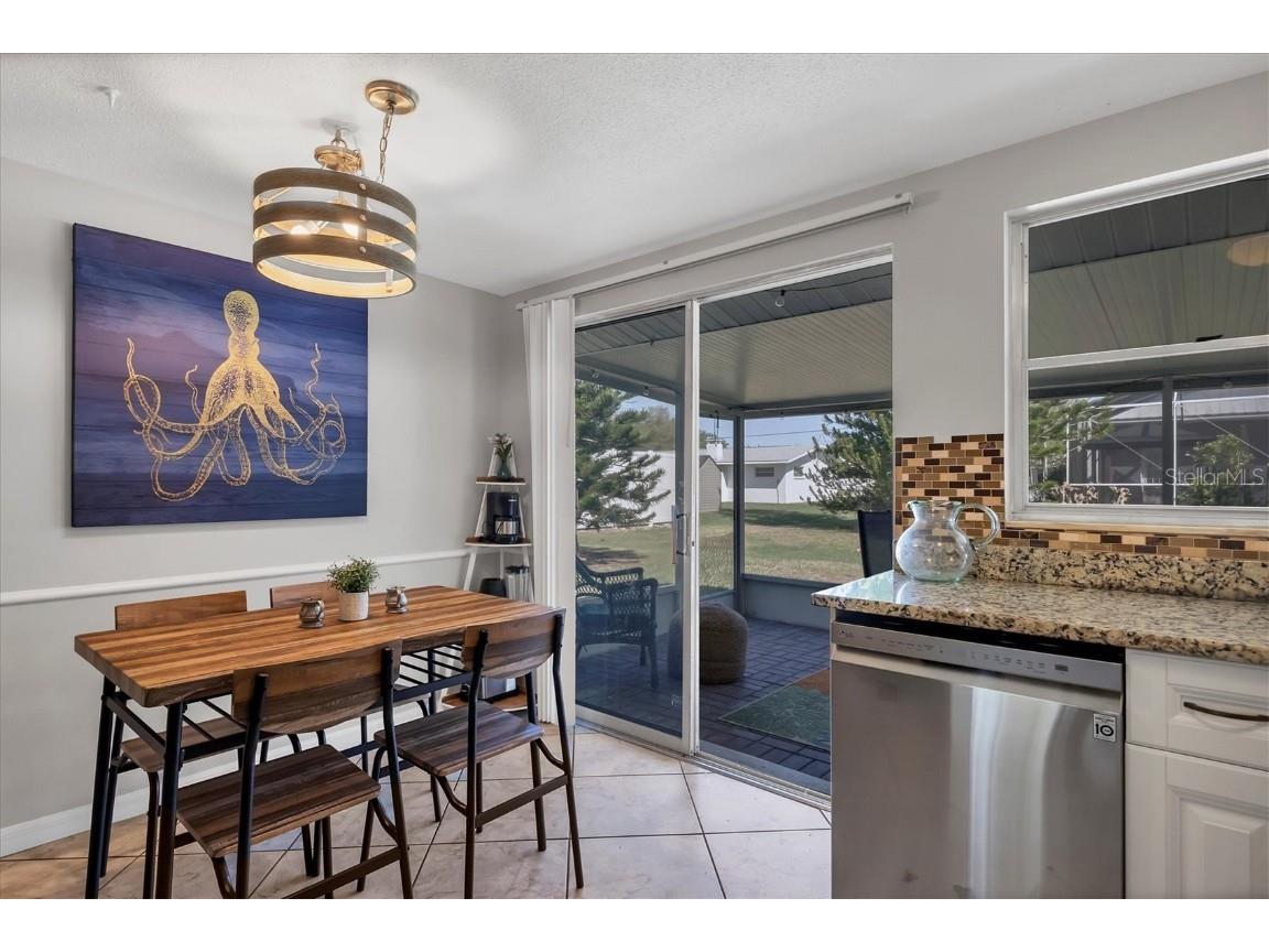 2323 Doud Street Sarasota FL 34231 A4645212 image15