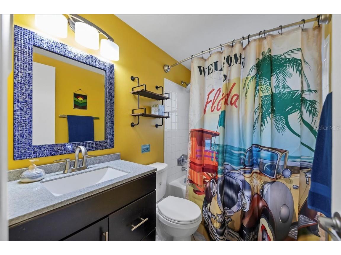 2323 Doud Street Sarasota FL 34231 A4645212 image18