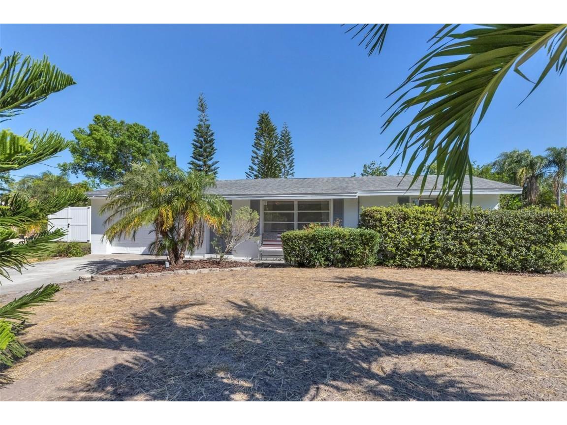 2323 Doud Street Sarasota FL 34231 A4645212 image3