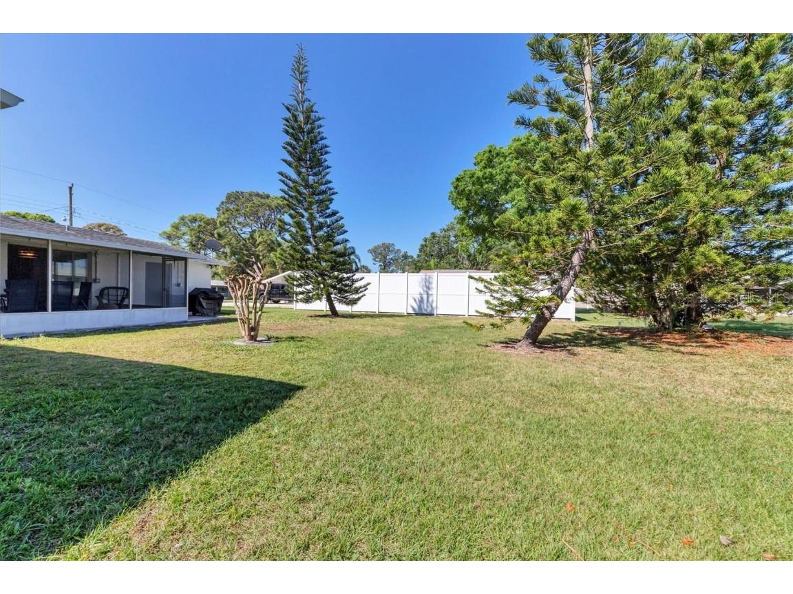 2323 Doud Street Sarasota FL 34231 A4645212 image33