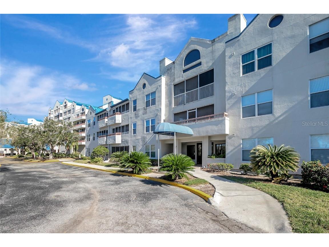2323 Feather Sound Drive #310 Clearwater FL 33762 TB8330728 image1