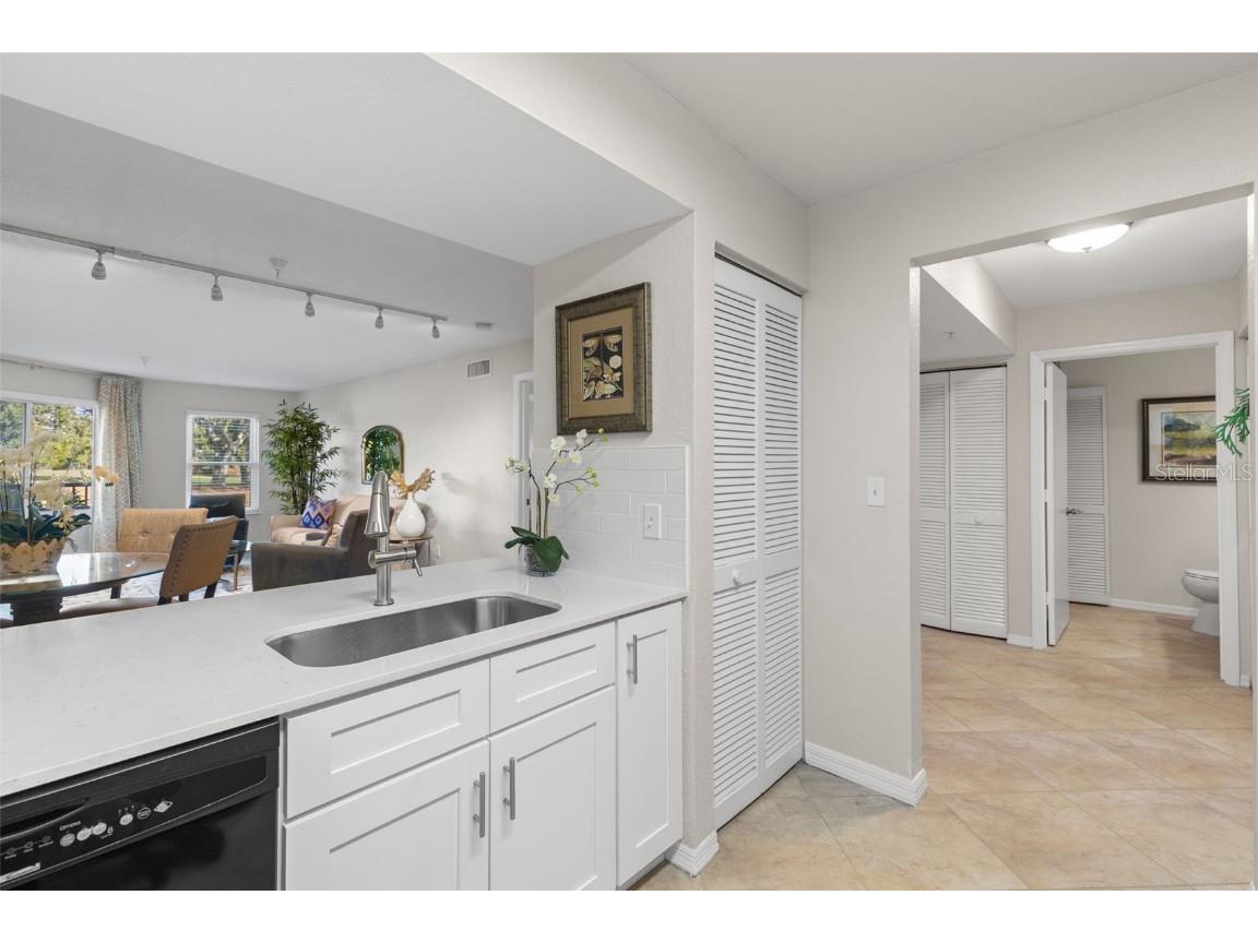 2323 Feather Sound Drive #F101 Clearwater FL 33762 TB8450181 image11