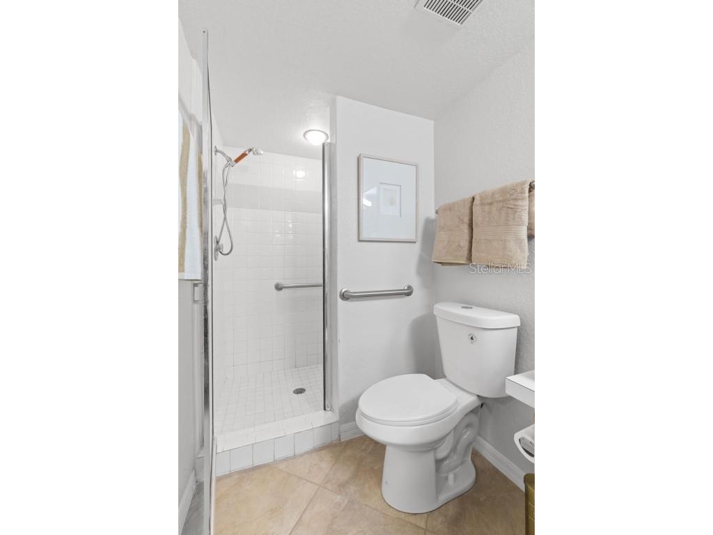 2323 Feather Sound Drive #F101 Clearwater FL 33762 TB8450181 image21