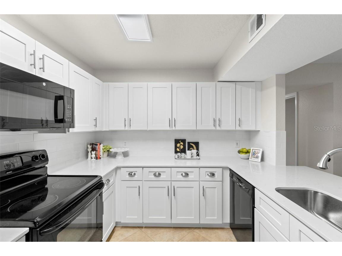 2323 Feather Sound Drive #F101 Clearwater FL 33762 TB8450181 image9