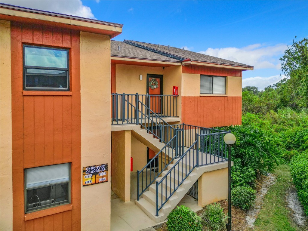 2323 Golf Lake Circle #1113 Melbourne FL 32935 O6155194 image1