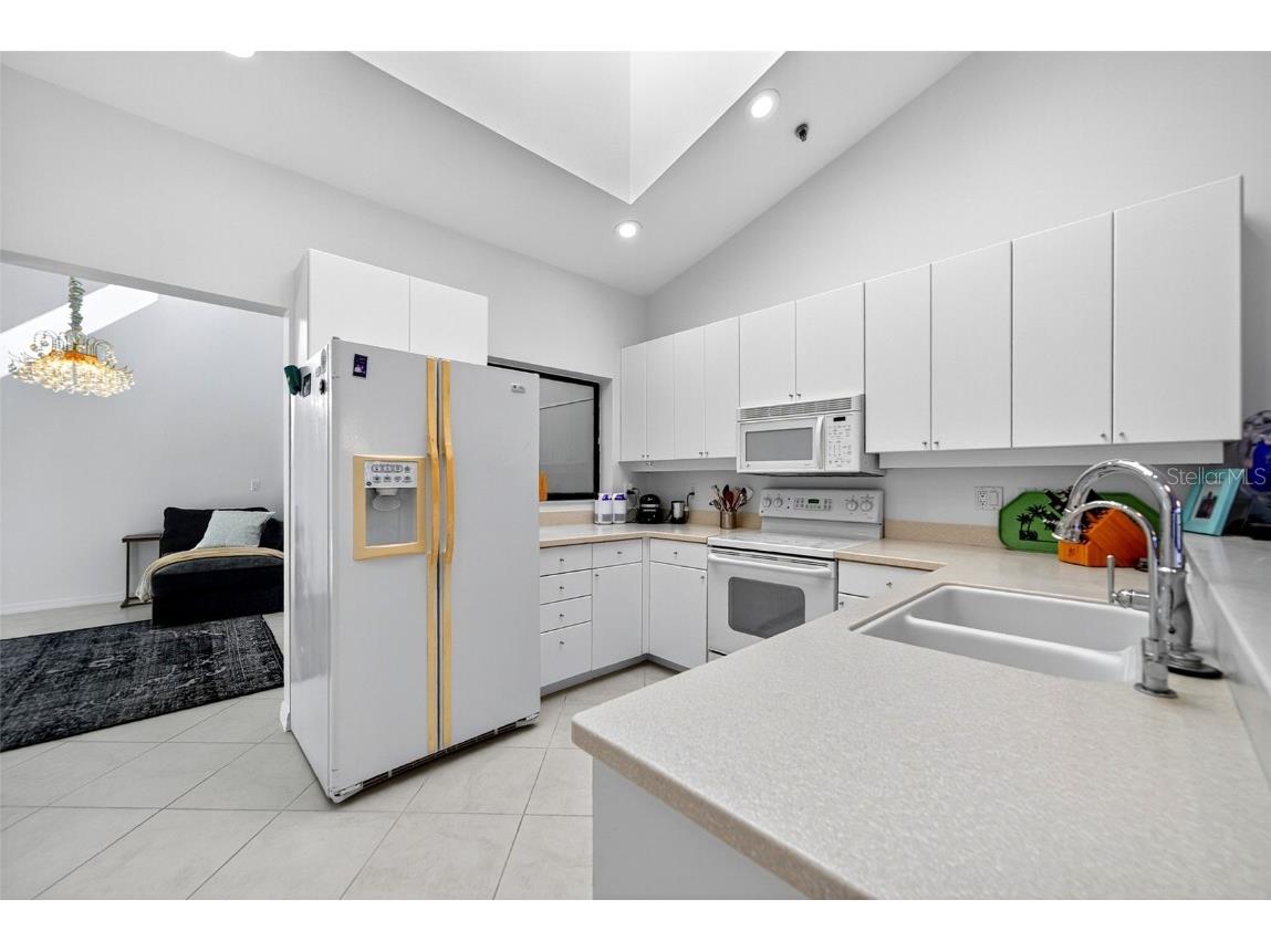 2323 Harbour Oaks Drive Longboat Key FL 34228 A4671542 image14