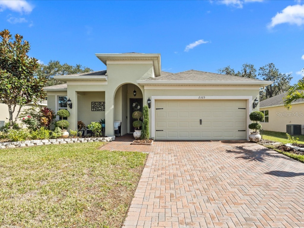 2323 Jernigan Loop Kissimmee FL 34746 S5080021 image1