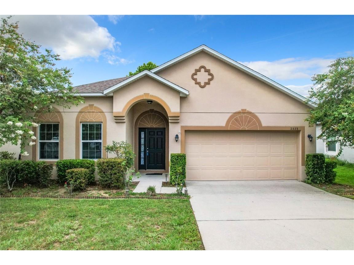 2323 Martins Run Tavares FL 32778 O6224313 image1