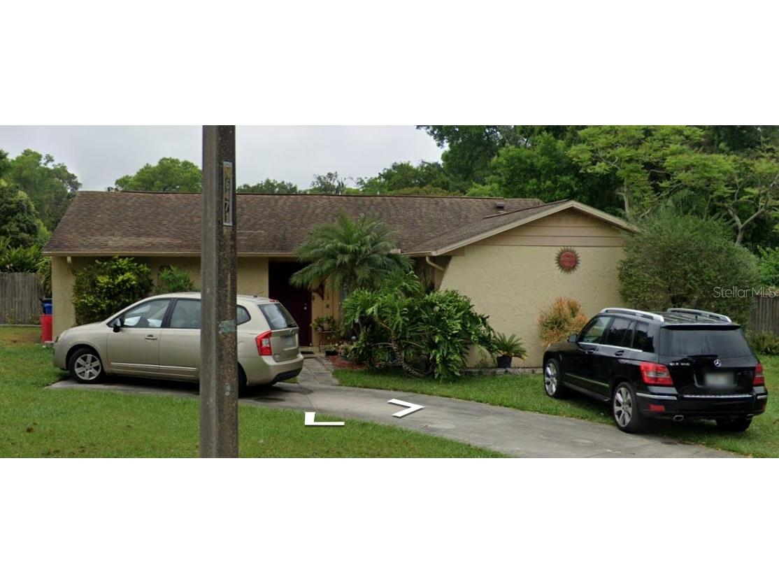 2323 Merrily Circle N Seffner FL 33584 J938073 image1
