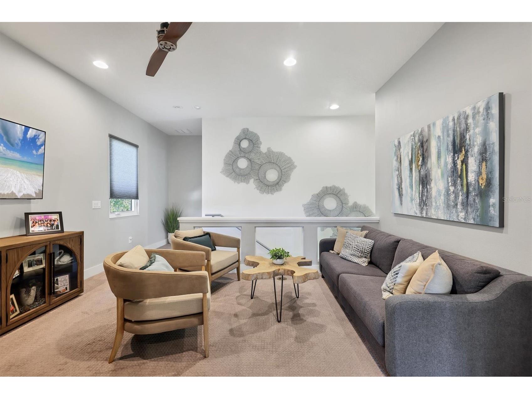 2323 Pine Terrace Sarasota FL 34231 A4679272 image14