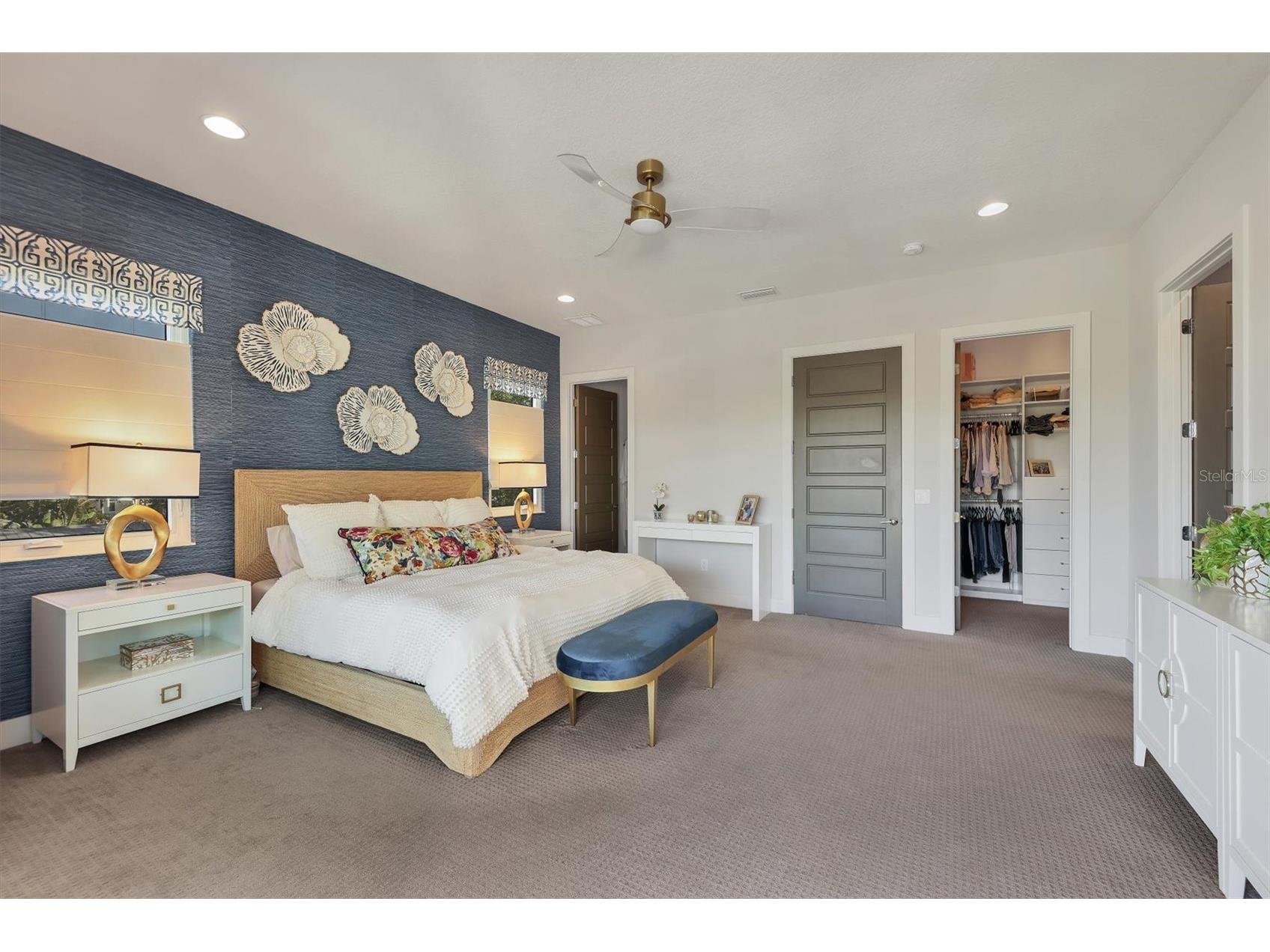 2323 Pine Terrace Sarasota FL 34231 A4679272 image16