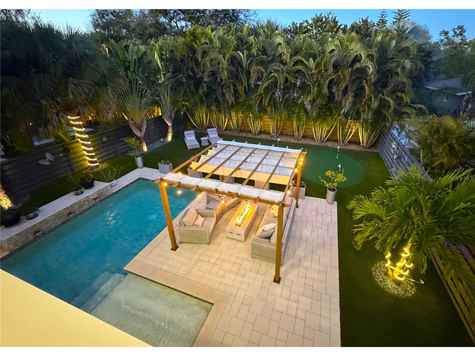 2323 Pine Terrace Sarasota FL 34231 A4679272 image21