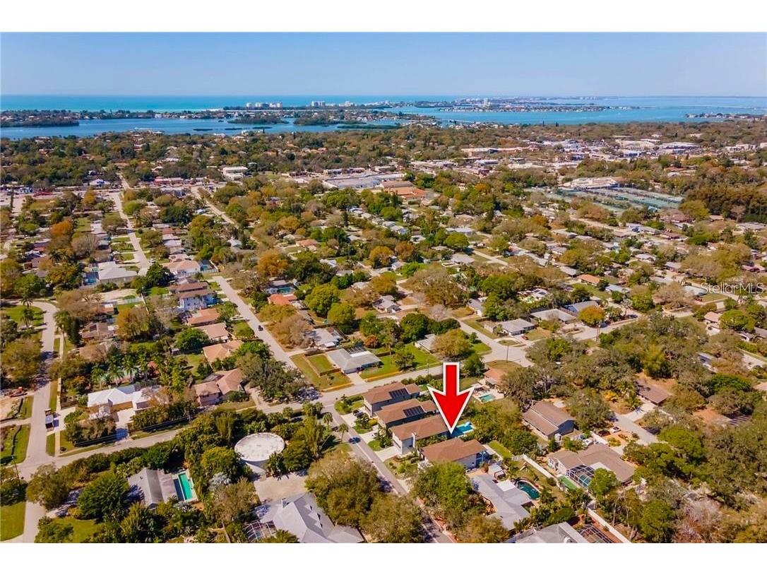 2323 Pine Terrace Sarasota FL 34231 A4679272 image36